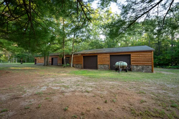 $4,150,000 | 404 Barry Drive, Alger, MI 48610
