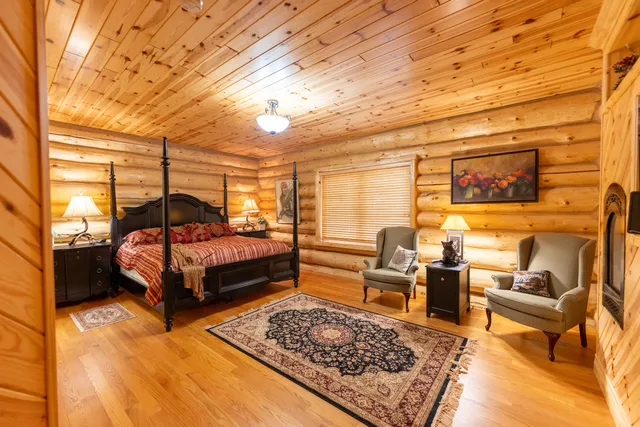 $4,149,000 | 404 Barry Drive, Alger, MI 48610