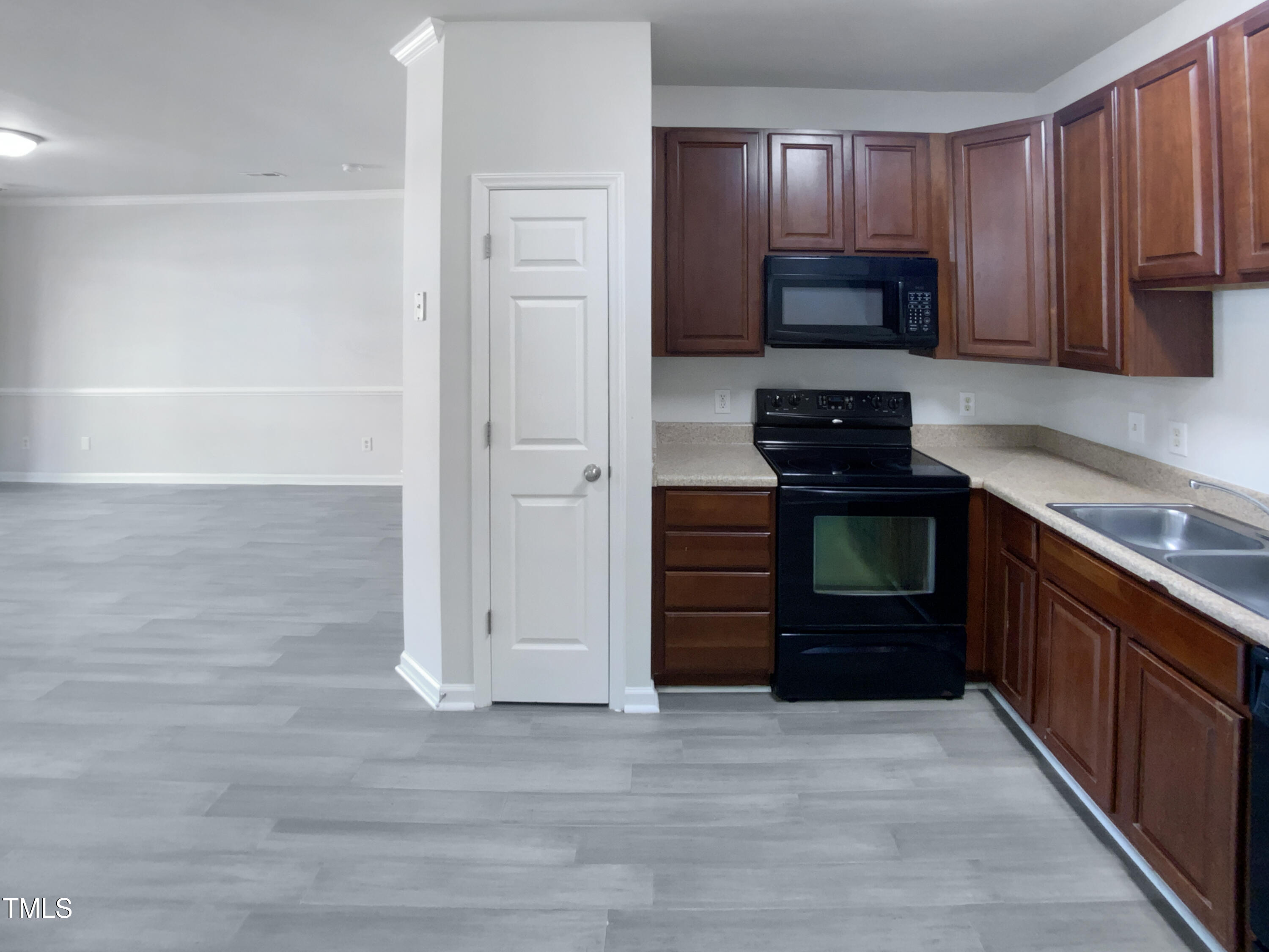 350 Gilman Lane, Unit 104 Raleigh, NC 27610 - Photo 10 of 21 listing_5