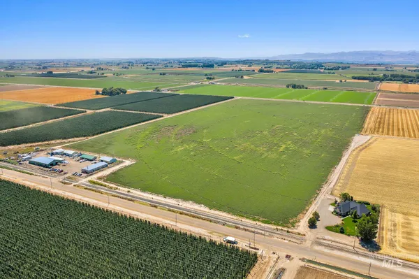 $5,300,000 | 0 Peckham Road, Wilder, ID 83676