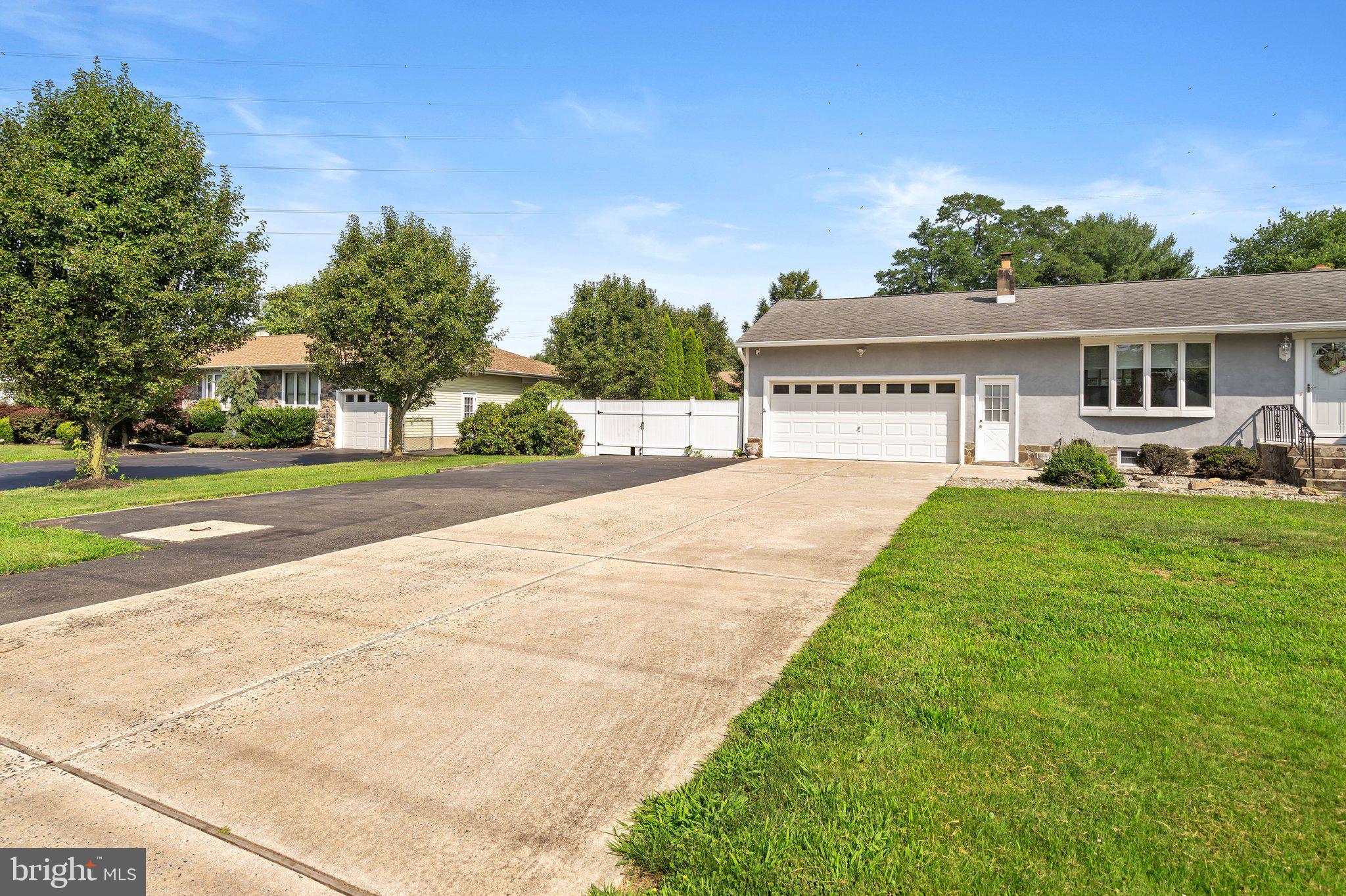 874 Edinburg Road Hamilton, NJ 08690 - Photo 2 of 35 Plenty of parking