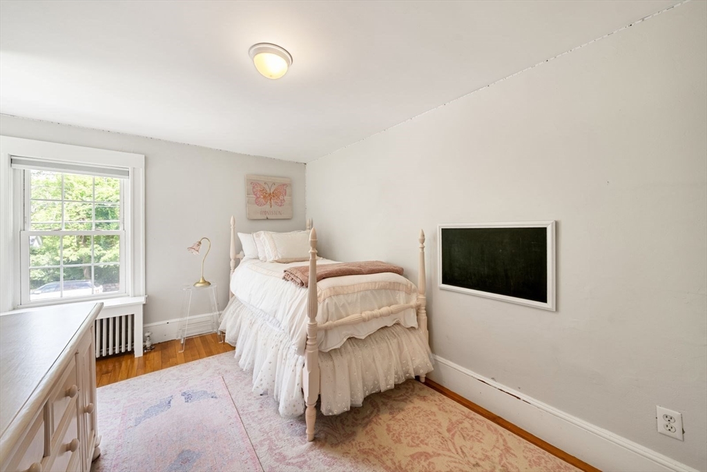 678 Boston Post Road Weston, MA 02493 - Photo 21 of 31