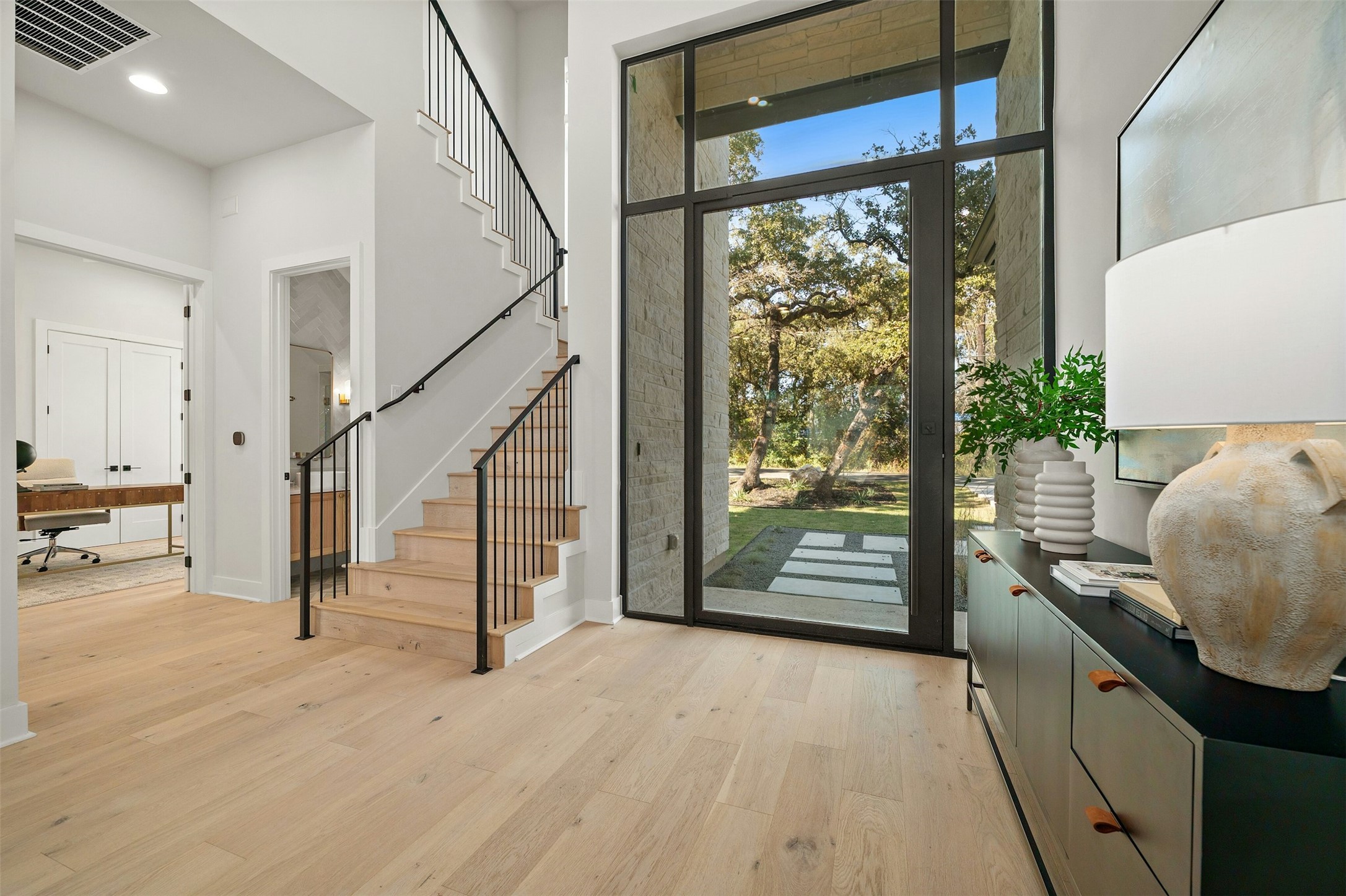 1339 Allen Road Austin, TX 78746 - Photo 6 of 40
