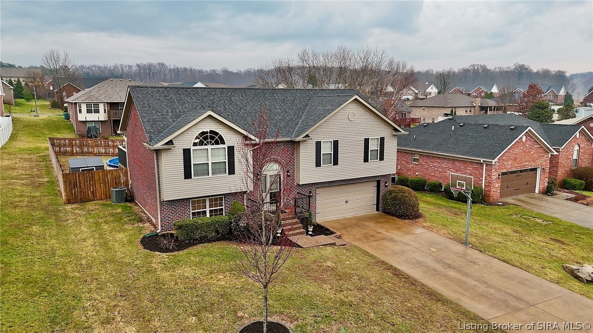 1010 Brookstone Court Georgetown, IN 47122 - Photo 2 of 50