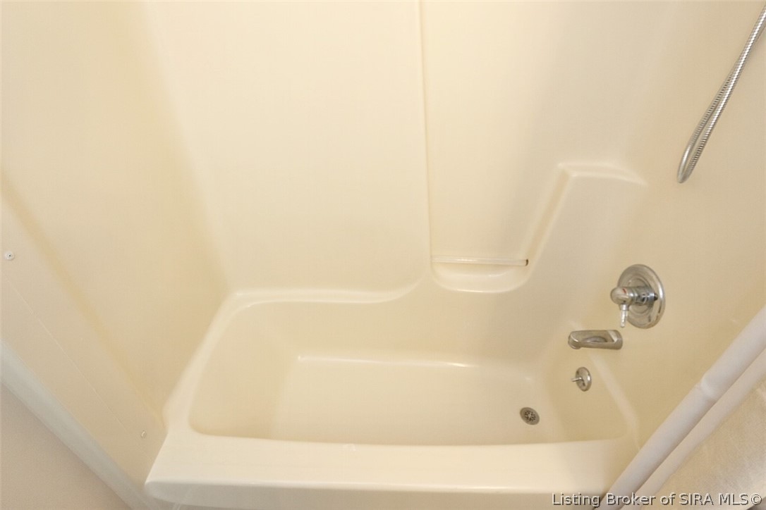 1010 Brookstone Court Georgetown, IN 47122 - Photo 24 of 50