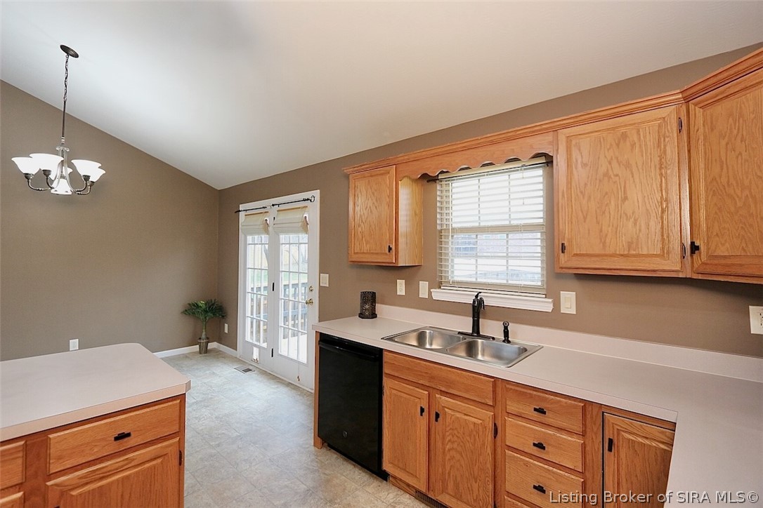 1010 Brookstone Court Georgetown, IN 47122 - Photo 9 of 50