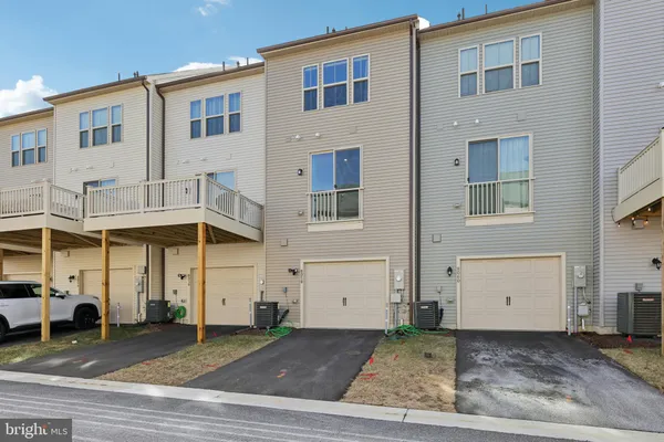 $480,000 | 8058 Big Roundtop Road, Fort George G Meade, MD 20755