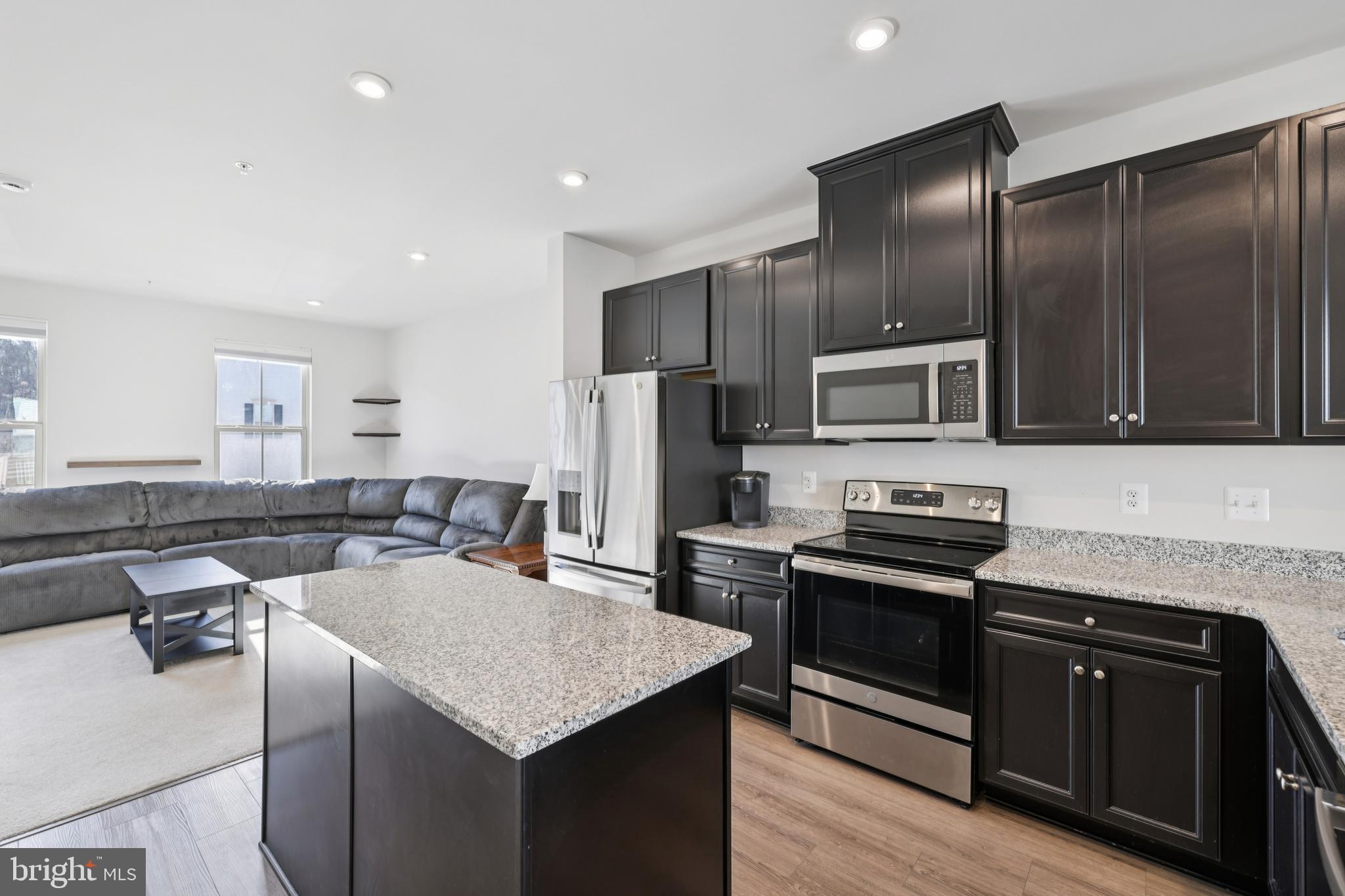 8058 Big Roundtop Road Fort George G Meade, MD 20755 - Photo 8 of 27 Kitchen