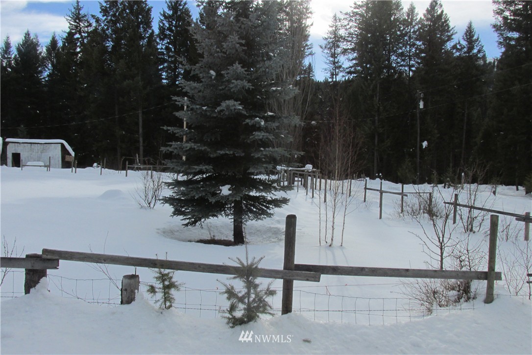 256 Old Kettle Falls Road Republic, WA 99166 - Photo 8 of 14