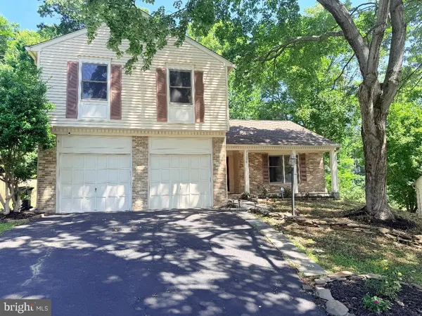 $838,000 | 7594 Woodstown Drive, Springfield, VA 22153