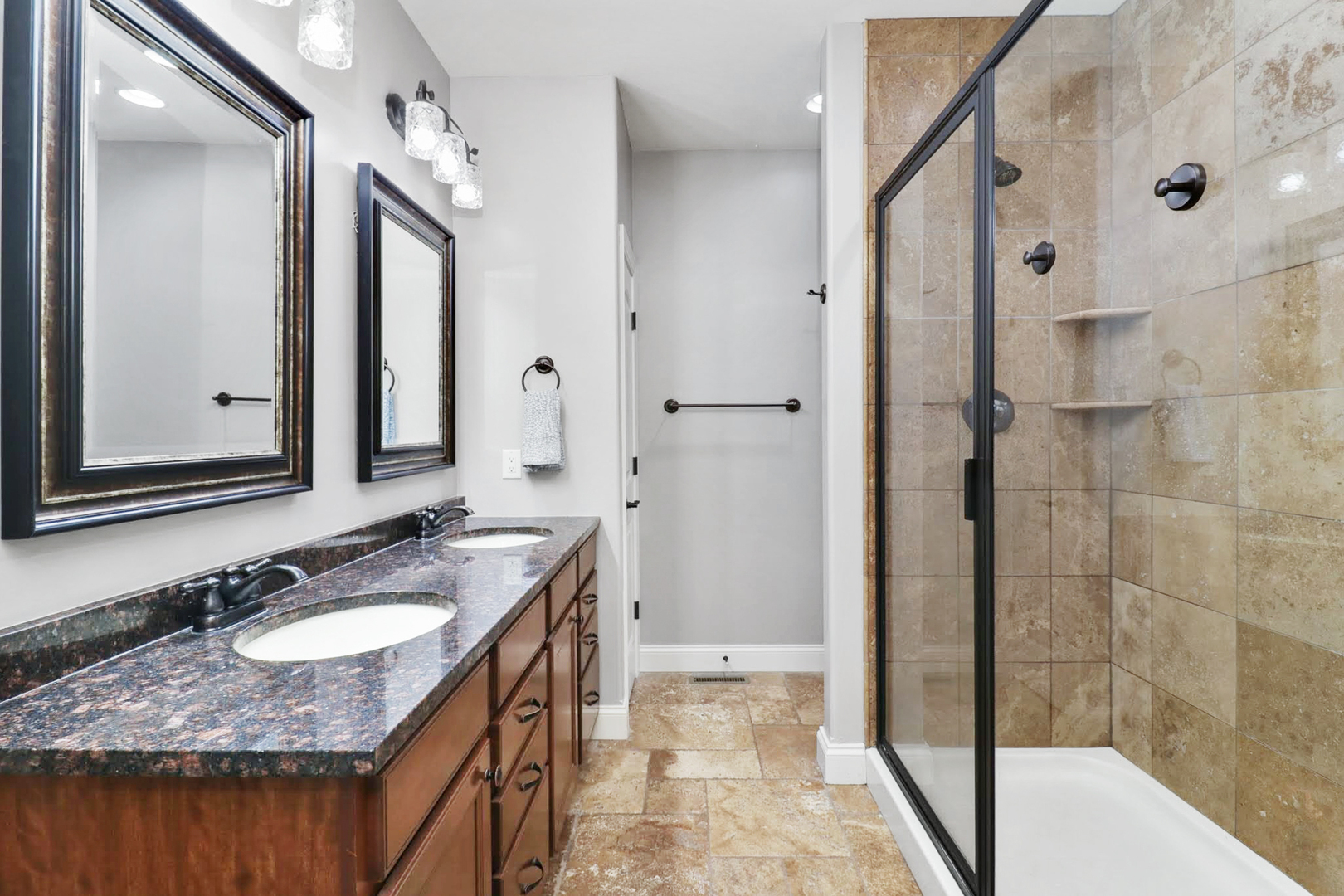 5108 Londonderry Road Bloomington, IL 61705 - Photo 16 of 37 Gallery Image 16