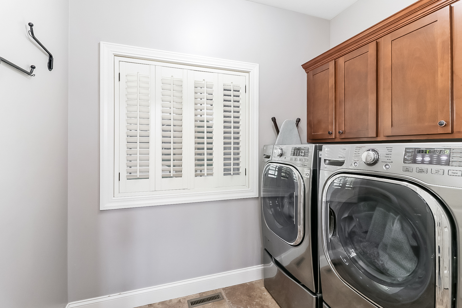 5108 Londonderry Road Bloomington, IL 61705 - Photo 19 of 37 Gallery Image 19