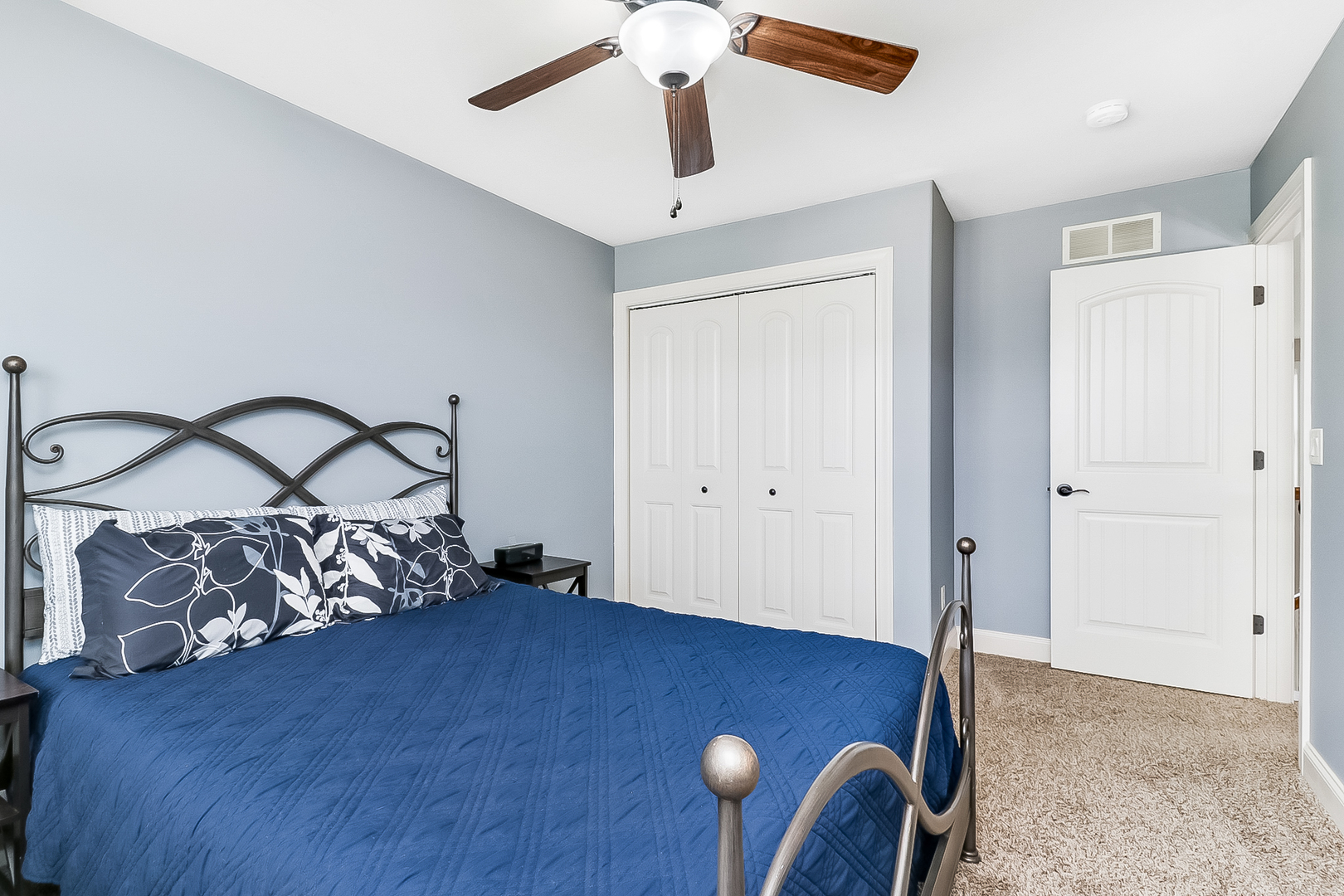 5108 Londonderry Road Bloomington, IL 61705 - Photo 28 of 37 Gallery Image 28