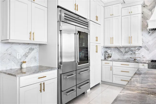 $4,850,000 | 1000 Northeast Wright Avenue, Jensen Beach, FL 34957