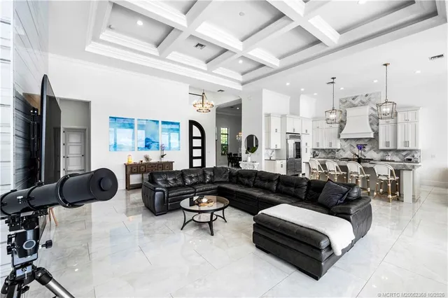 $4,850,000 | 1000 Northeast Wright Avenue, Jensen Beach, FL 34957