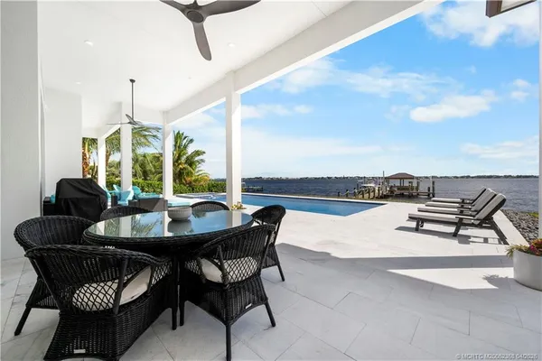 $3,995,000 | 1000 Northeast Wright Avenue, Jensen Beach, FL 34957