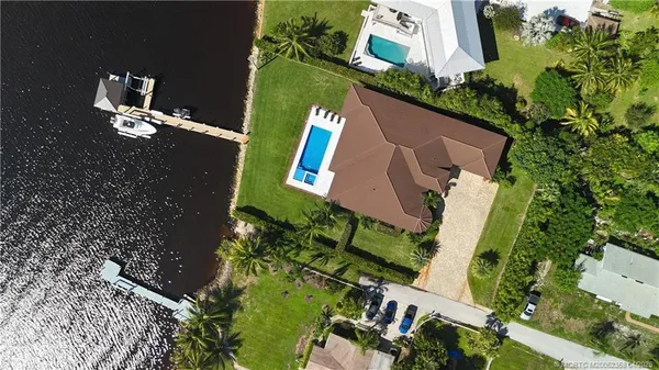 $3,995,000 | 1000 Northeast Wright Avenue, Jensen Beach, FL 34957