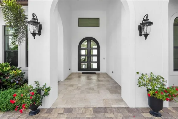 $3,995,000 | 1000 Northeast Wright Avenue, Jensen Beach, FL 34957