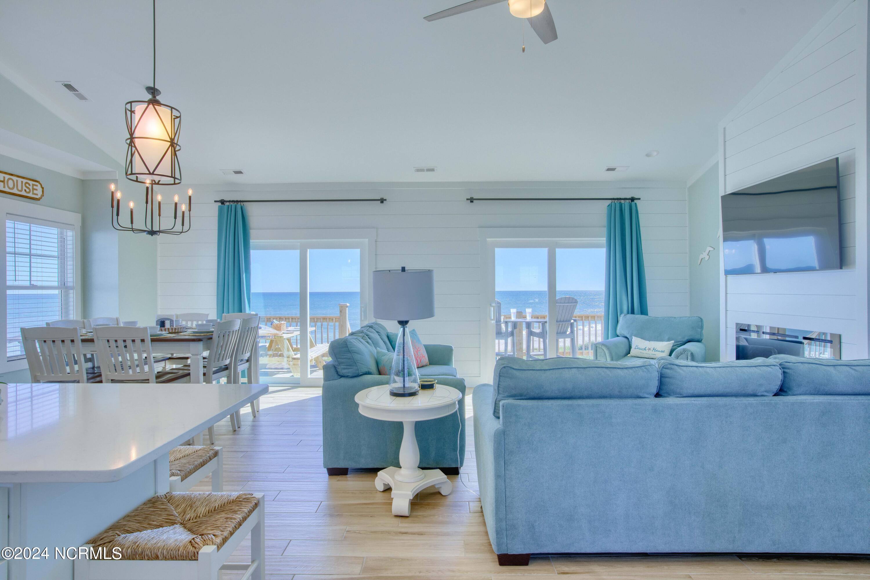 1016 New River Inlet Road North Topsail Beach, NC 28460 - Photo 29 of 51 1016 New River Inlet Road - Interiors -