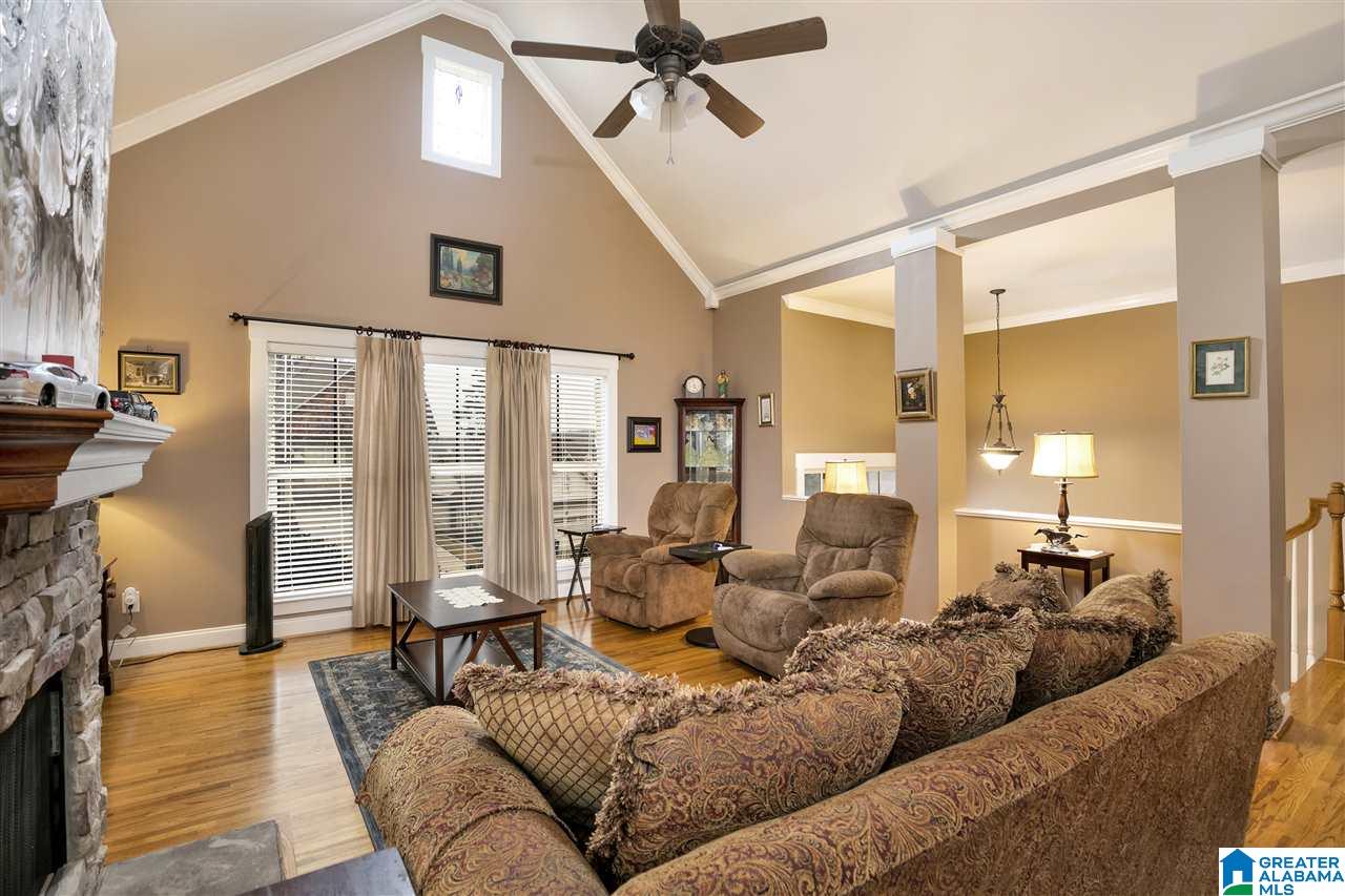 302 Panther Trail Pelham, AL 35124 - Photo 4 of 27
