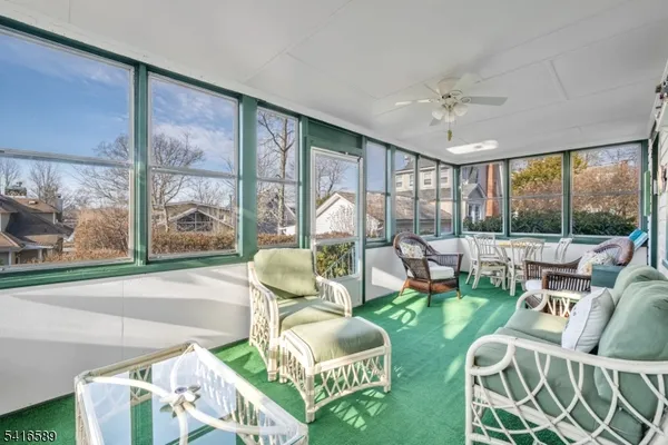 $399,900 | 6 Lakeview Avenue, Budd Lake, NJ 07828