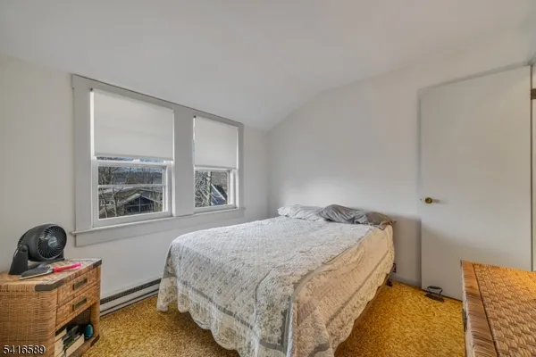 $399,900 | 6 Lakeview Avenue, Budd Lake, NJ 07828