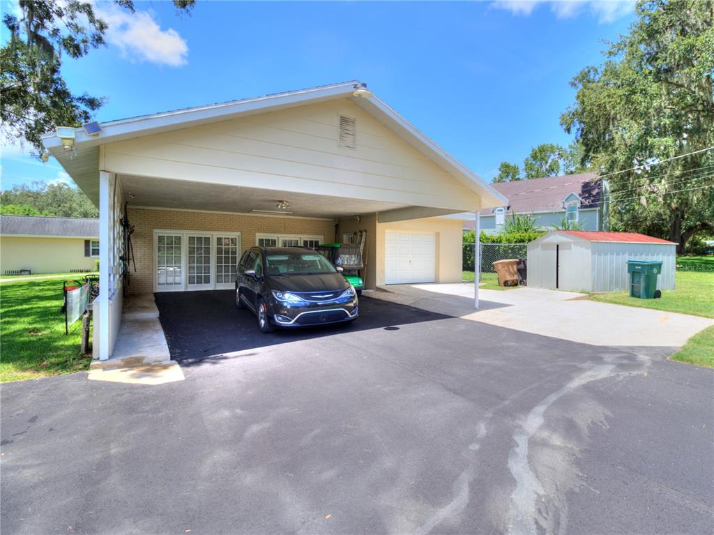 2313 Southeast 7th Street Ocala, FL 34471 - Photo 38 of 42 a view of a car garage