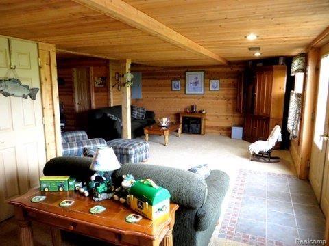 3950 Skinner Lake Road Lapeer, MI 48446 - Photo 20 of 28 IMG_0252.jpg