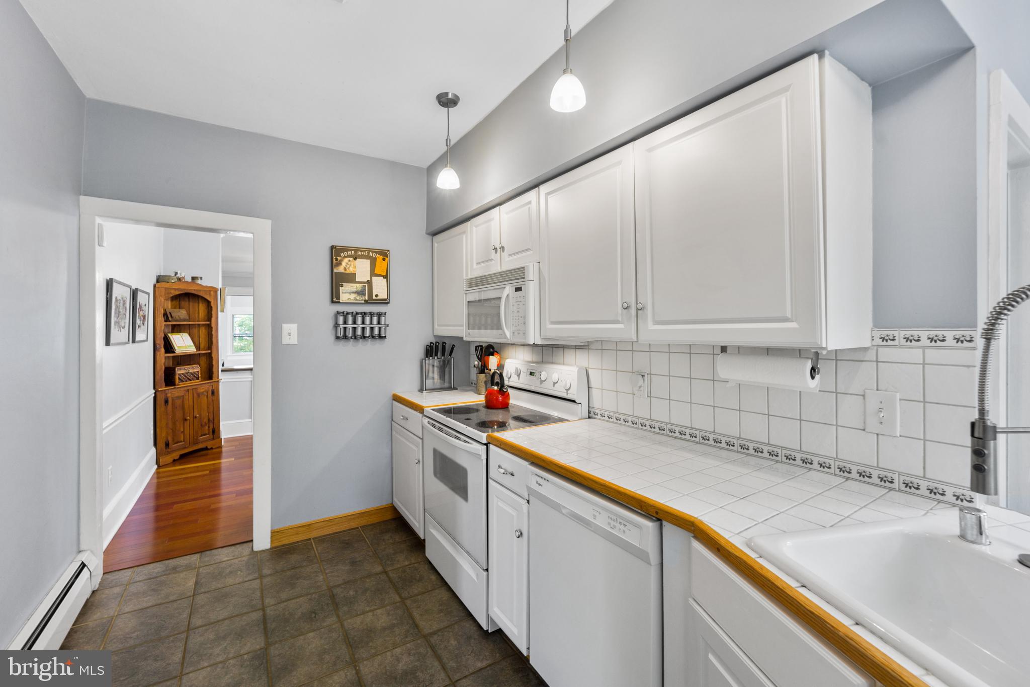 100 West Forestview Road Brookhaven, PA 19015 - Photo 11 of 36 Gallery Image 11