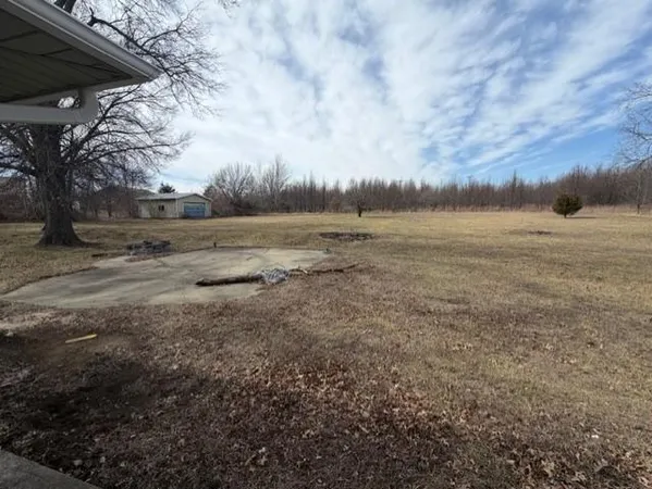 $399,000 | 136 Highway 13, Warrensburg, MO 64093