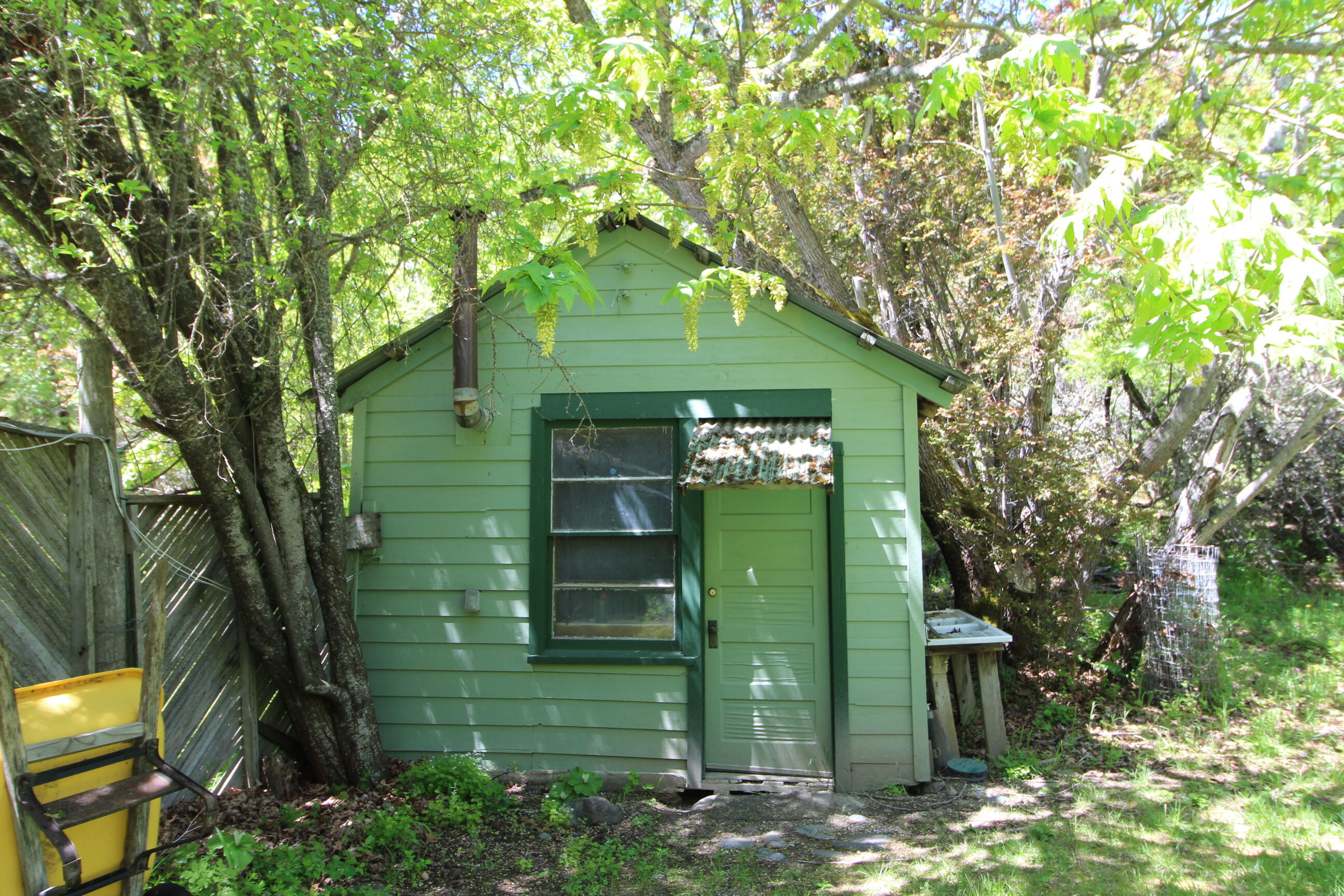 10000 Little Applegate Road Jacksonville, OR 97530 - Photo 39 of 141 trillium trapper cabin 2 2024
