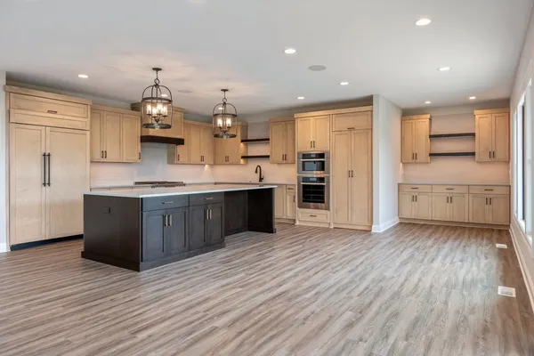 $1,499,000 | 1033 Emerald Drive, Naperville, IL 60540