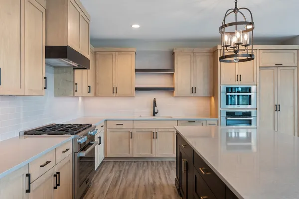 $1,499,000 | 1033 Emerald Drive, Naperville, IL 60540