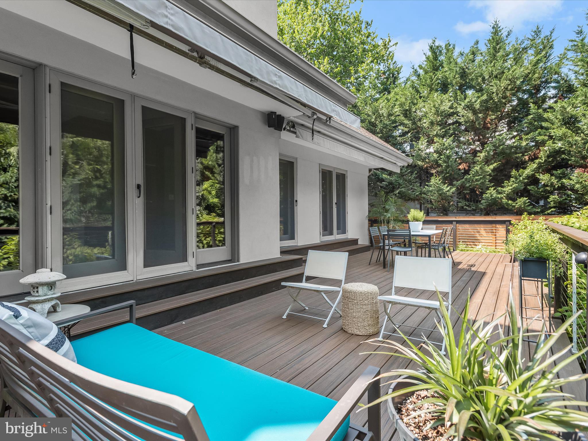 4711 24th Road North Arlington, VA 22207 - Photo 27 of 106 Deck spans the rear of the hosue