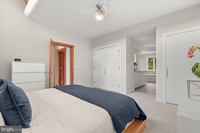 $1,700,000 | 4711 24th Road North, Arlington, VA 22207