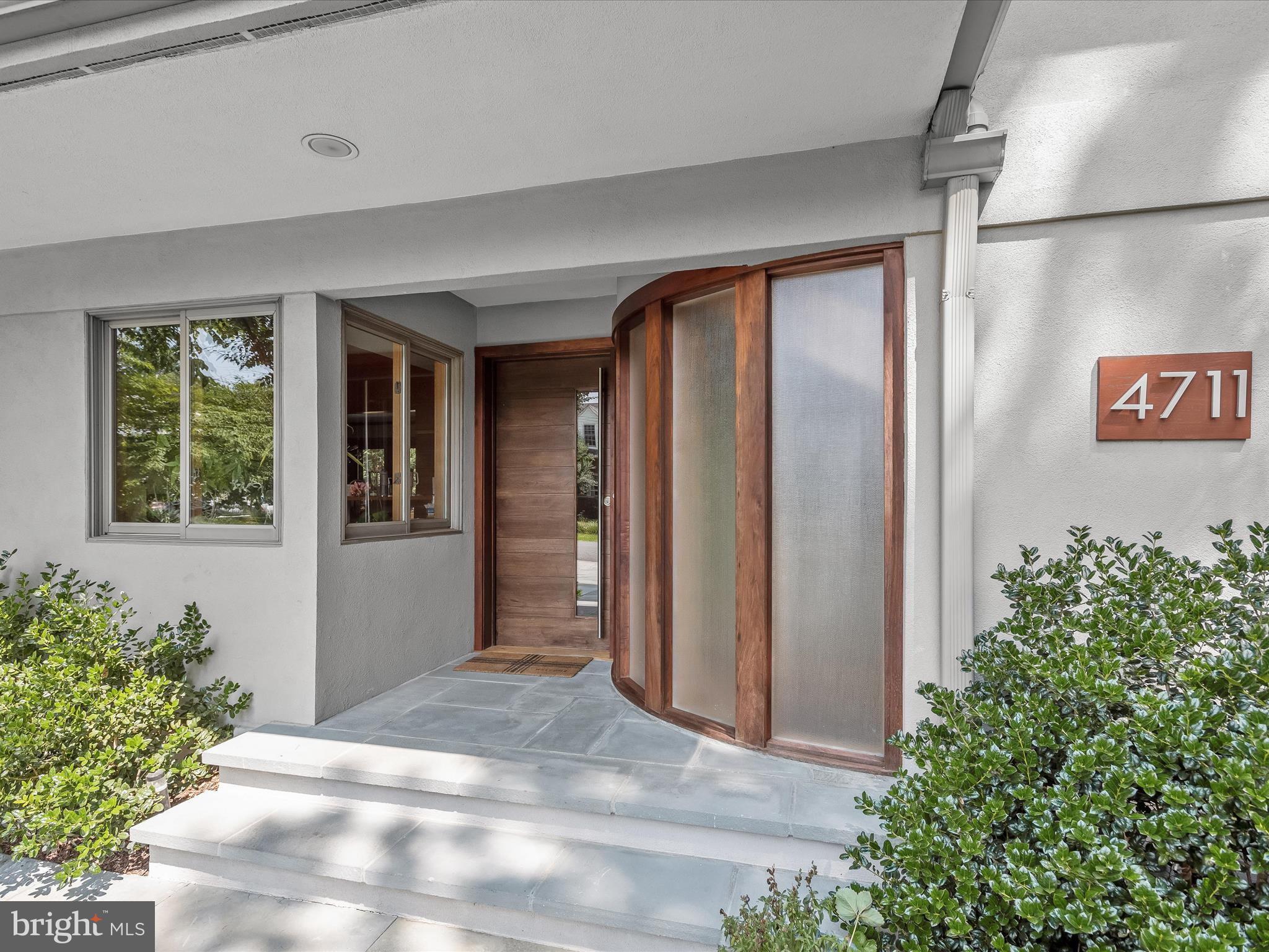 4711 24th Road North Arlington, VA 22207 - Photo 5 of 106 Front entrance with custom built door.