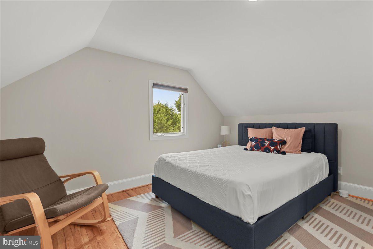 4711 24th Road North Arlington, VA 22207 - Photo 60 of 106 5th bedroom on 3rd level