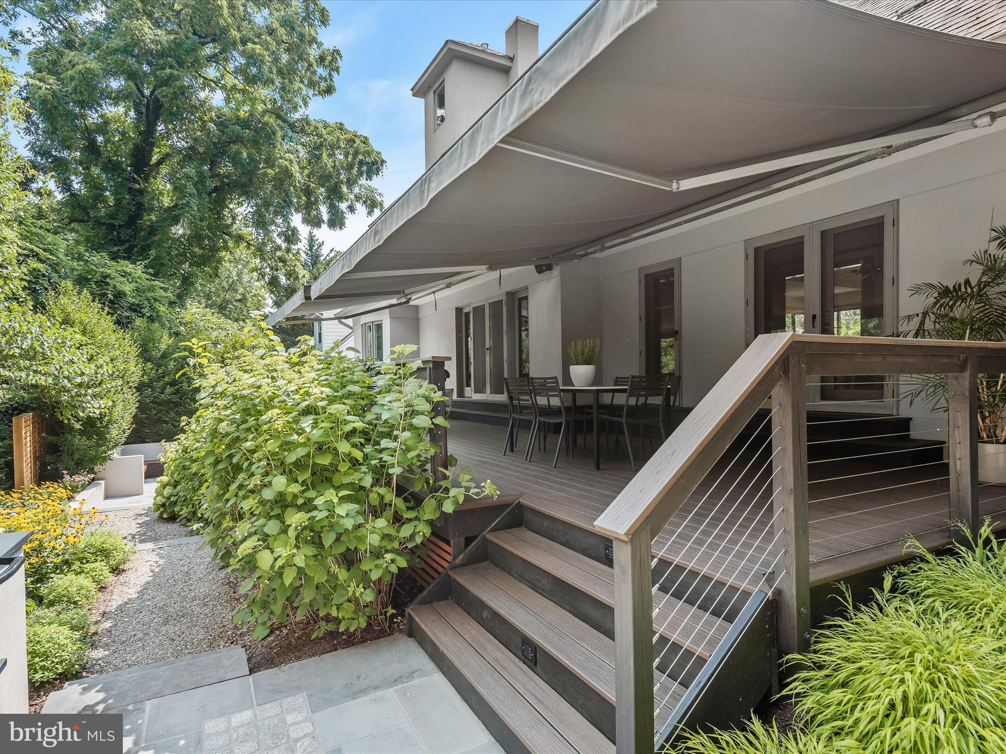 4711 24th Road North Arlington, VA 22207 - Photo 72 of 106 Steps to back deck.