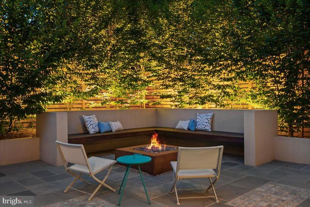 $1,700,000 | 4711 24th Road North, Arlington, VA 22207