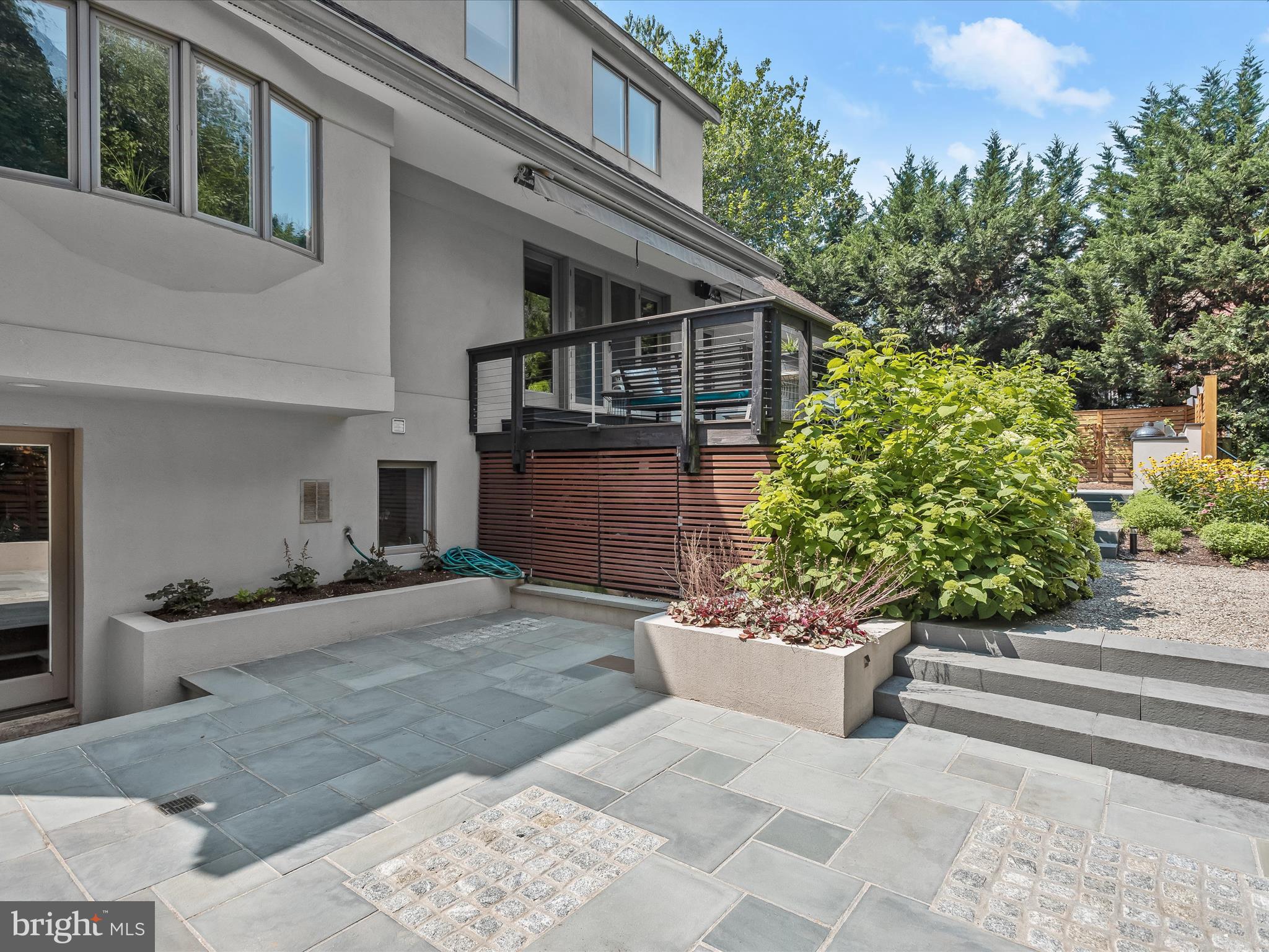 4711 24th Road North Arlington, VA 22207 - Photo 96 of 106 Patio looking towards deck