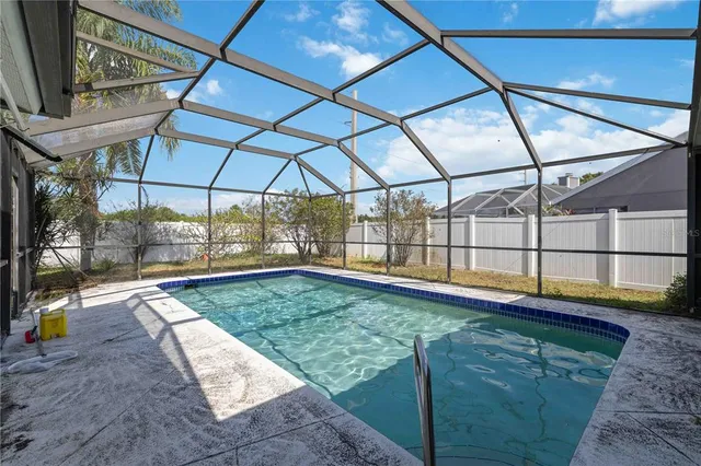 a view of yard from a balcony