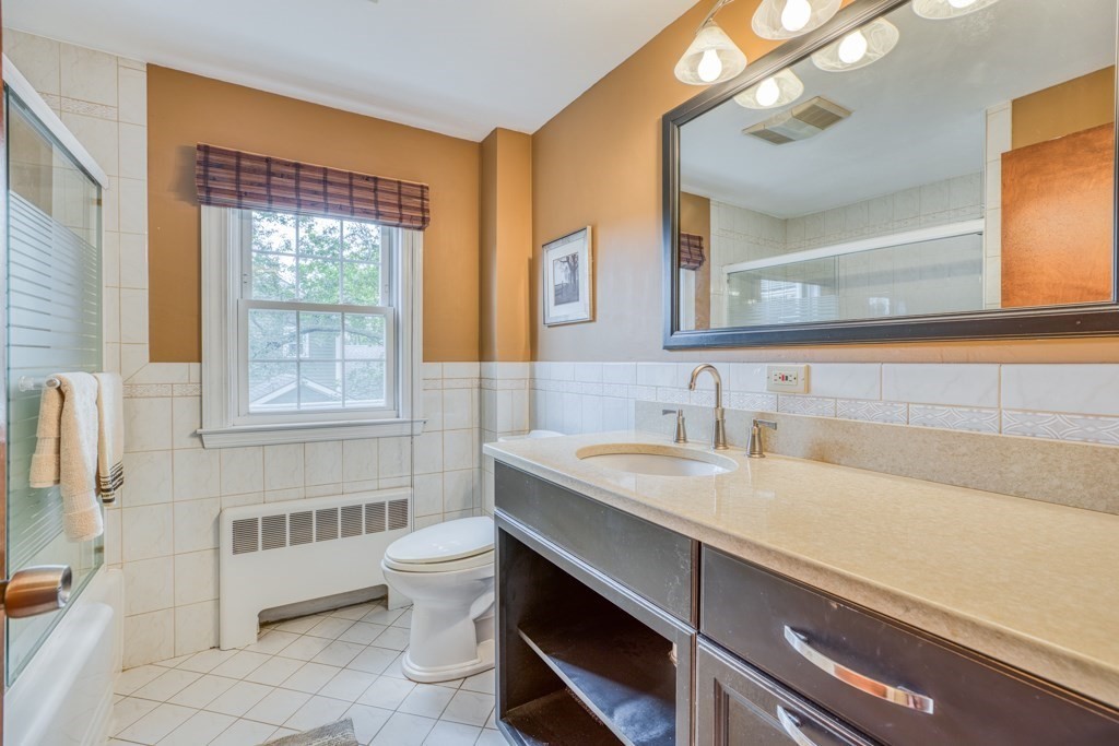 15 Harding Road Wakefield, MA 01880 - Photo 19 of 37 Gallery Image 19