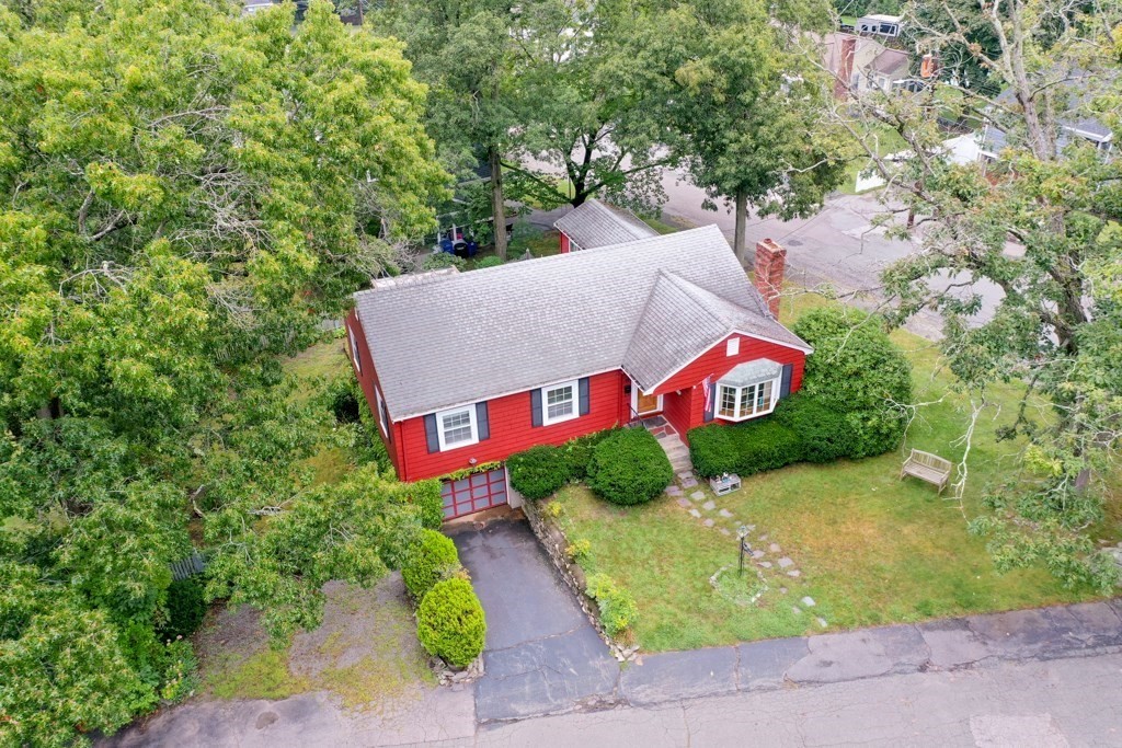 15 Harding Road Wakefield, MA 01880 - Photo 30 of 37 Gallery Image 30