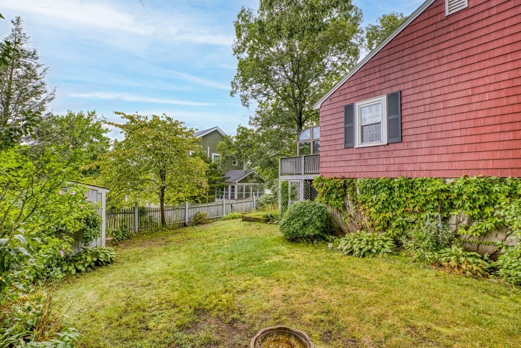 15 Harding Road Wakefield, MA 01880 - Photo 32 of 37 Gallery Image 32