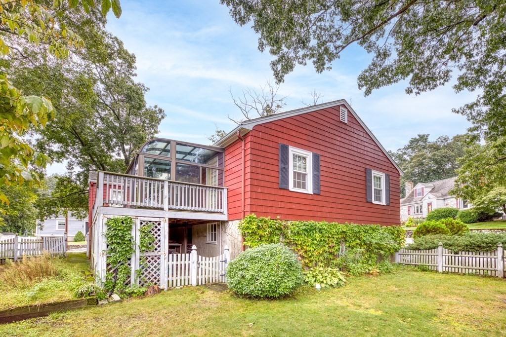 15 Harding Road Wakefield, MA 01880 - Photo 34 of 37 Gallery Image 34