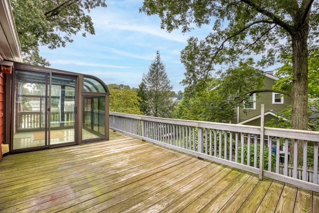 15 Harding Road Wakefield, MA 01880 - Photo 6 of 37 Gallery Image 6