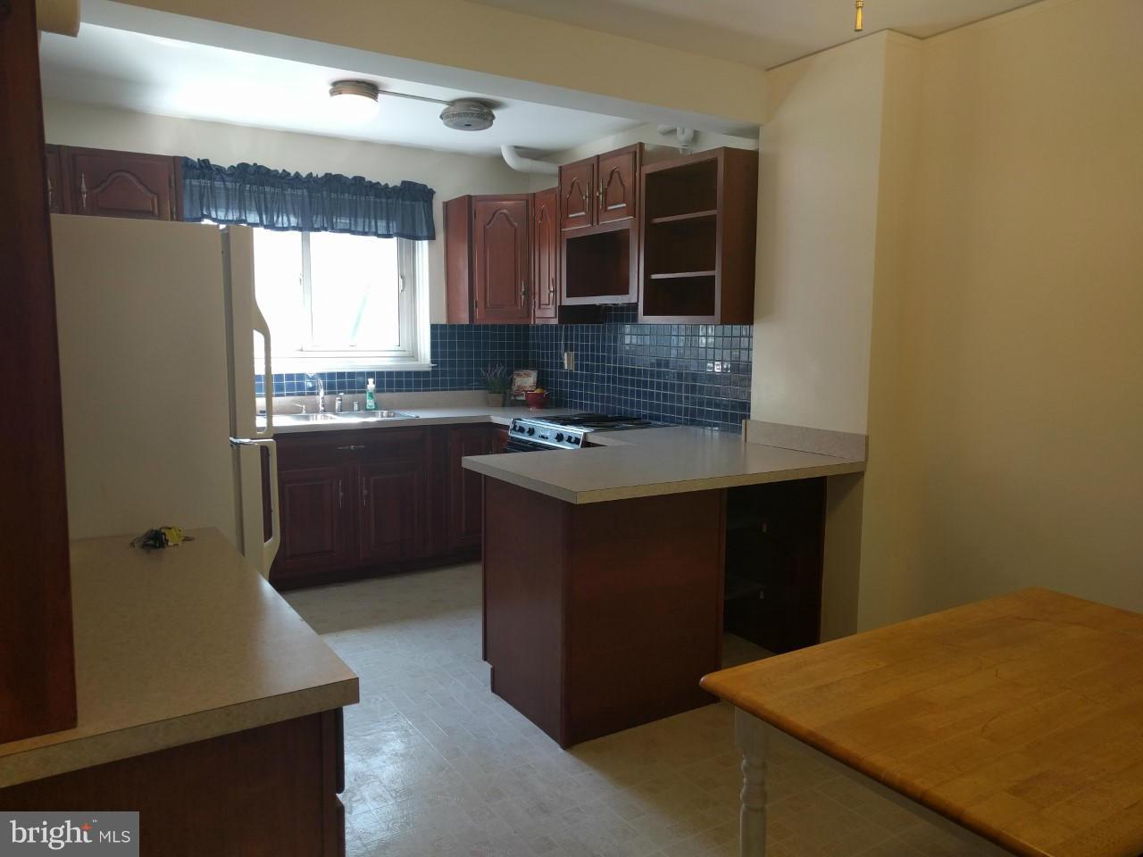7 Hillside Road, Unit D Greenbelt, MD 20770 - Photo 8 of 15 Kitchen