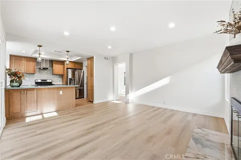 $2,499,000 | 63 Shearwater Place, Newport Beach, CA 92660