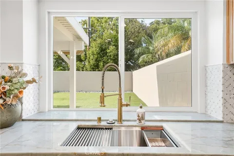 $2,499,000 | 63 Shearwater Place, Newport Beach, CA 92660