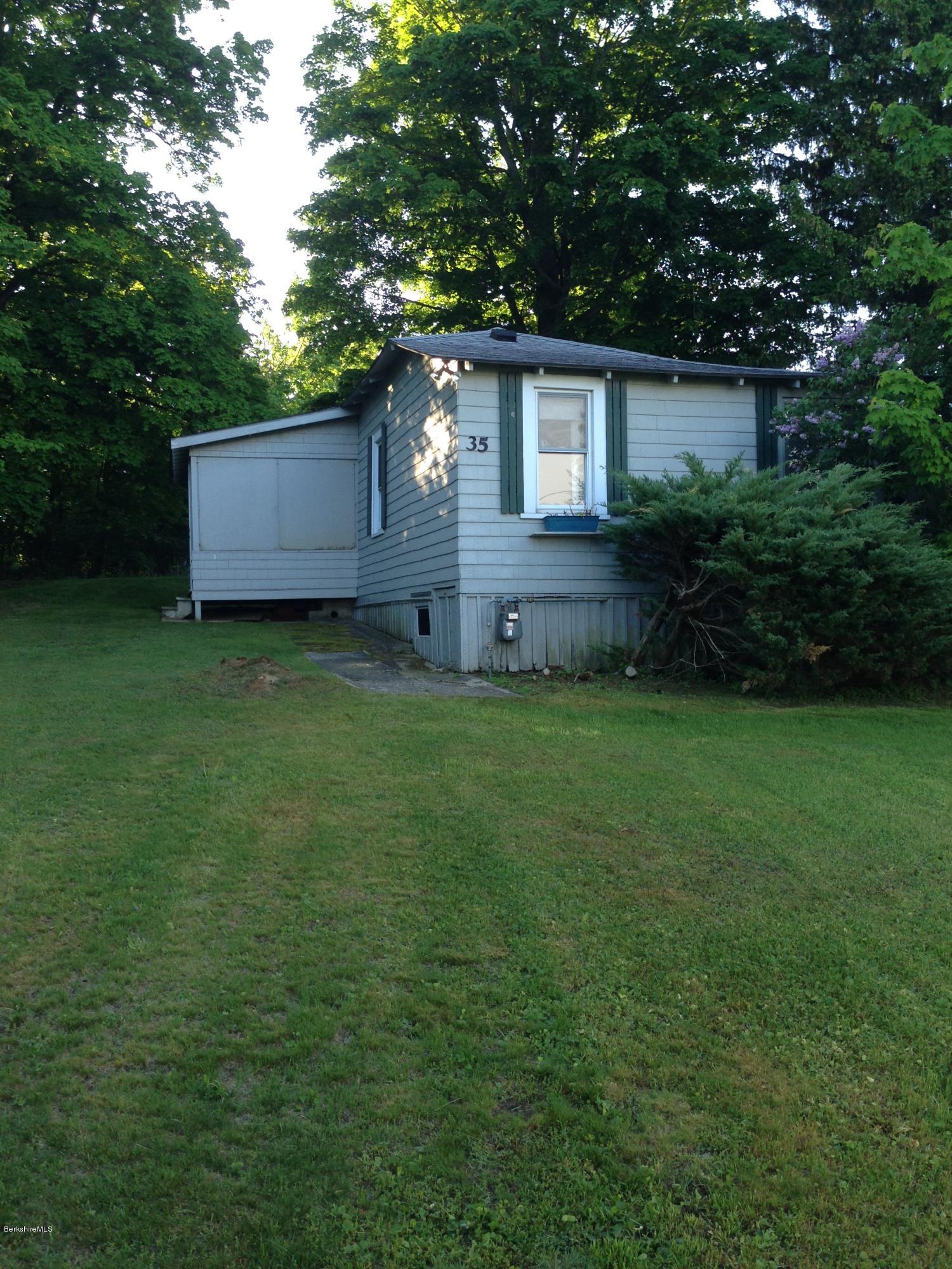 35 Upland Road Pittsfield, MA 01201 - Photo 1 of 16 Front View